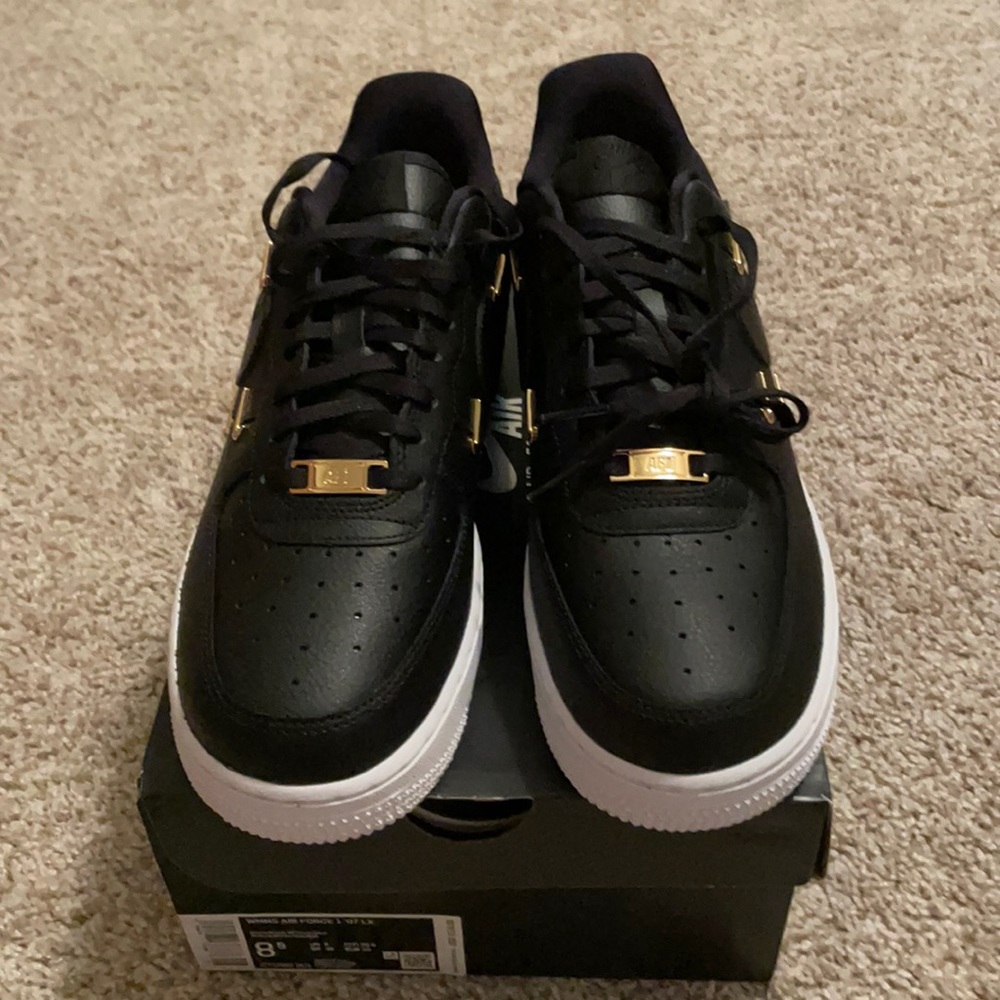 Air Force 1 07’ LX